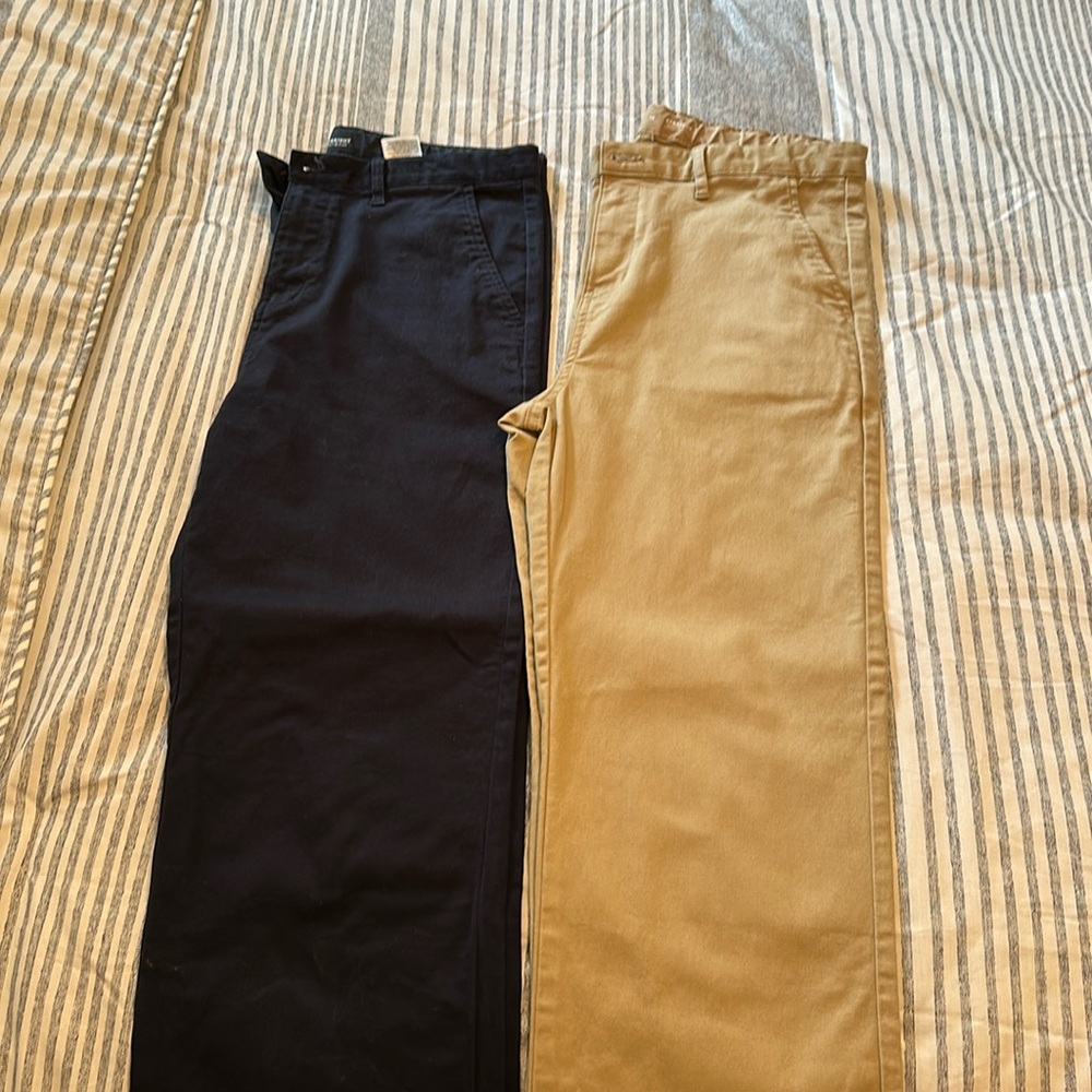 2 pair of old navy pants boys size 18 navy & khaki
